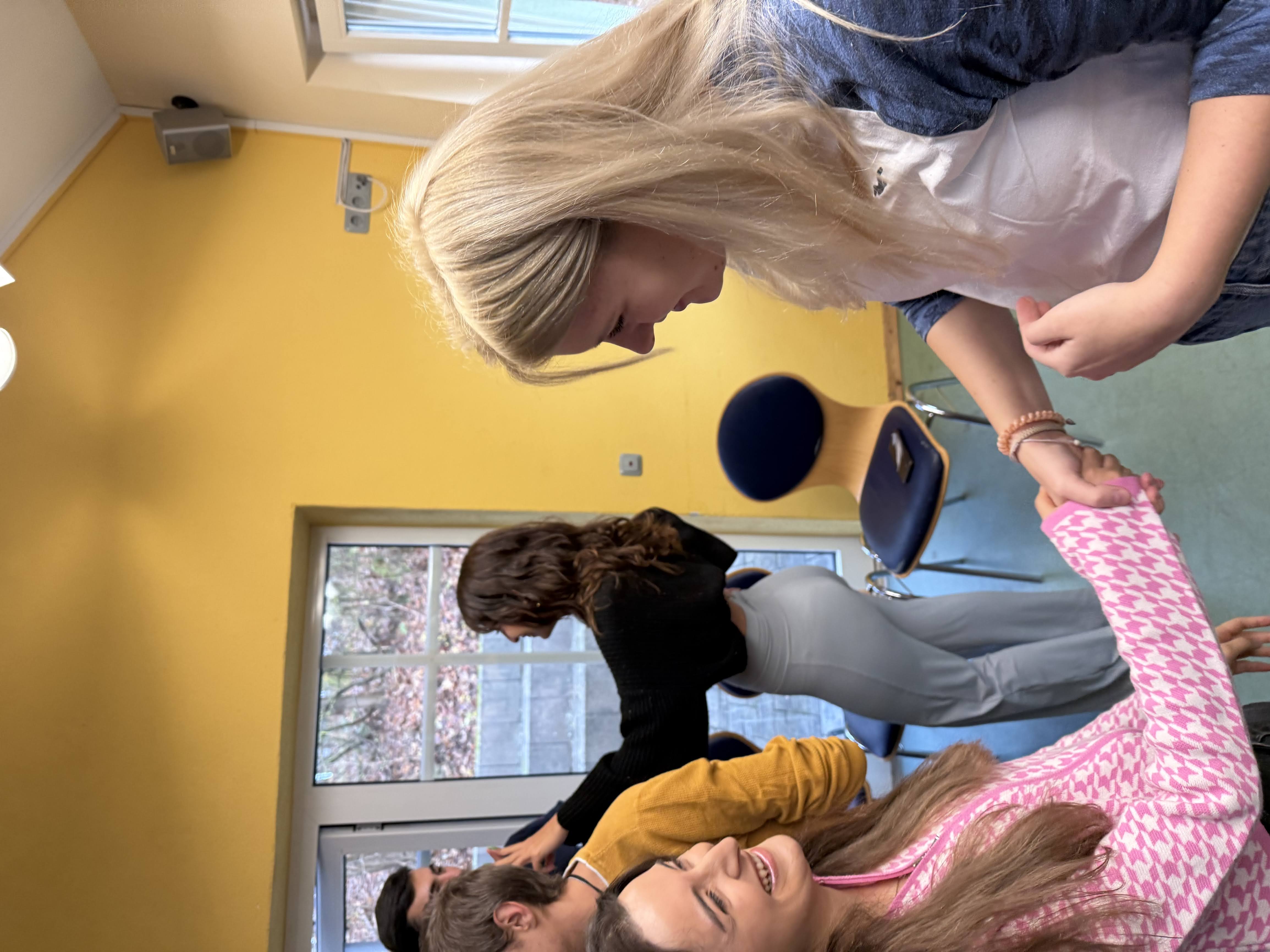 Erasmus+ Going Virtual - Online Methods for Youth Workers