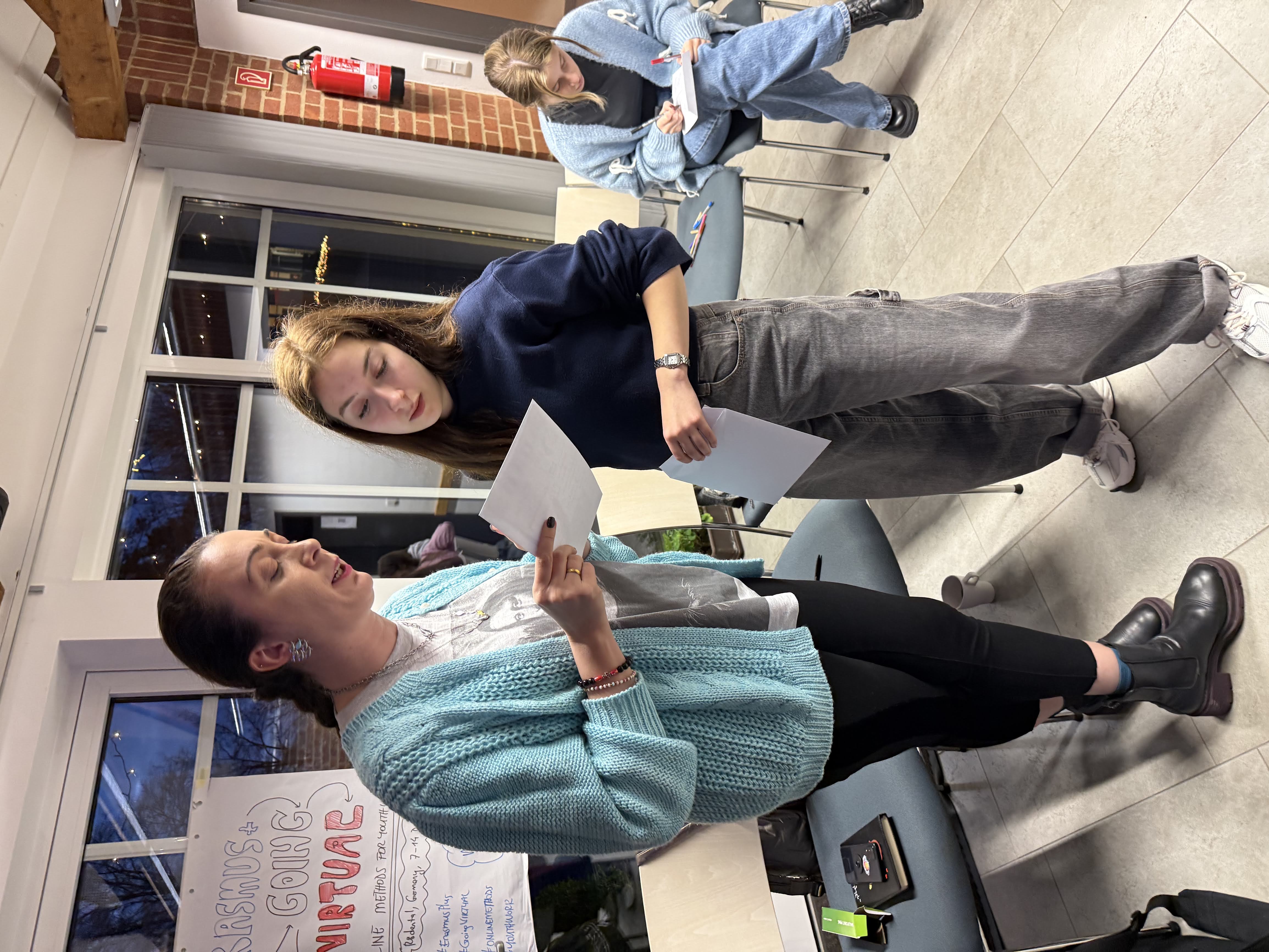 Erasmus+ Going Virtual - Online Methods for Youth Workers